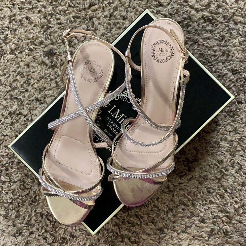 I. Miller Fiamma Soft Gold Wedge Sandals